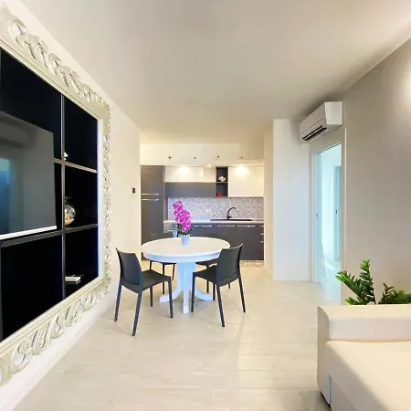 Astro 2 - Immobiliare Living Appartamento
